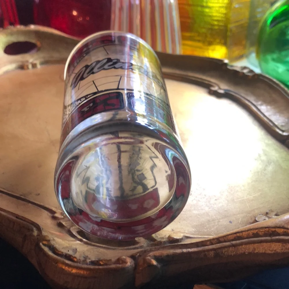 🖤VINTAGE Illinois Souvenir Glass with Red and Black Design